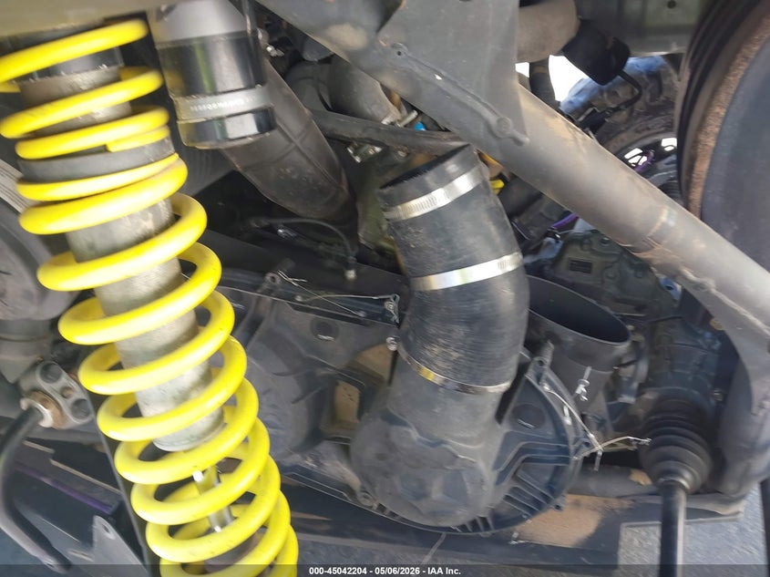 2018 Can-am/ brp Maverick VIN 3JBVNAW27JK000290 IAAI salvage auction — FRONT & REAR, Salvage (California), sold $4,200 on 2026-08-25 (photo 9)
