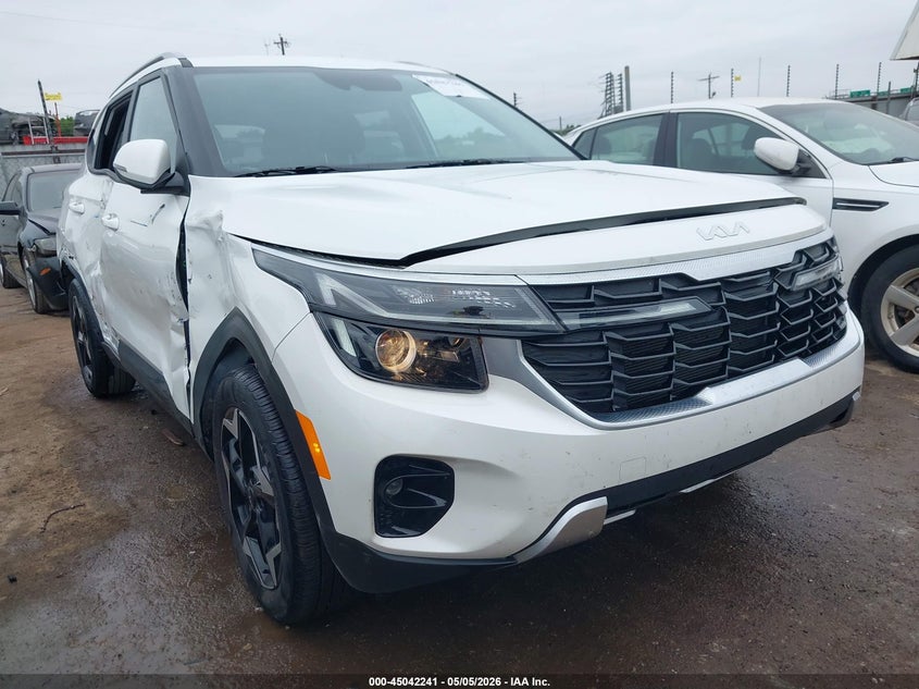 2025 Kia Seltos VIN KNDEU2AA8S7731847 IAAI salvage auction — RIGHT SIDE, Clear (Oklahoma), sold $10,225 on 2026-08-12 (photo 1)