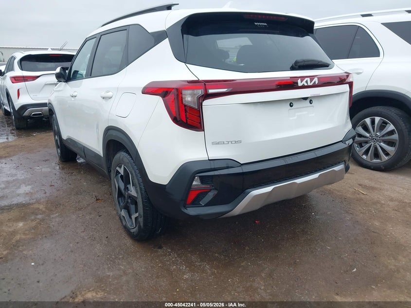 2025 Kia Seltos VIN KNDEU2AA8S7731847 IAAI salvage auction — RIGHT SIDE, Clear (Oklahoma), sold $10,225 on 2026-08-12 (photo 3)