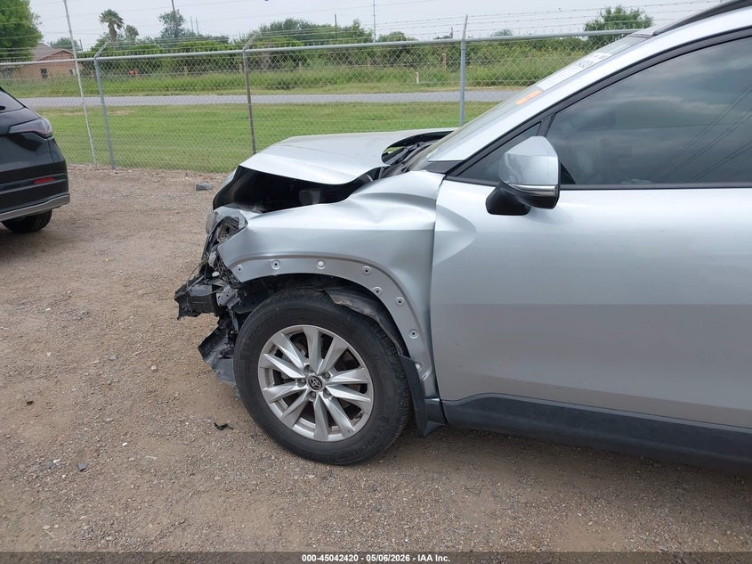 2023 Toyota Corolla cross VIN 7MUCAAAG6PV043024 IAAI salvage auction — FRONT END, Original (Texas), sold $7,150 on 2026-07-21 (photo 6)