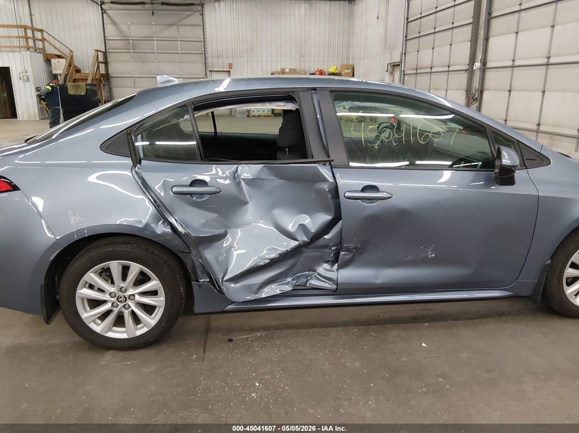 2025 Toyota Corolla VIN 5YFB4MDE8SP285128 IAAI salvage auction — RIGHT SIDE, Salvage (Minnesota), sold $7,525 on 2026-07-21 (photo 6)