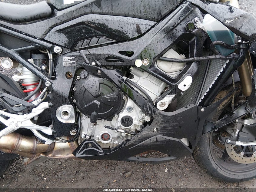 2025 BMW S 1000 VIN WB10P2301S6L34697 IAAI salvage auction — FRONT END, Salvage (Idaho), sold $9,500 on 2026-07-14 (photo 8)