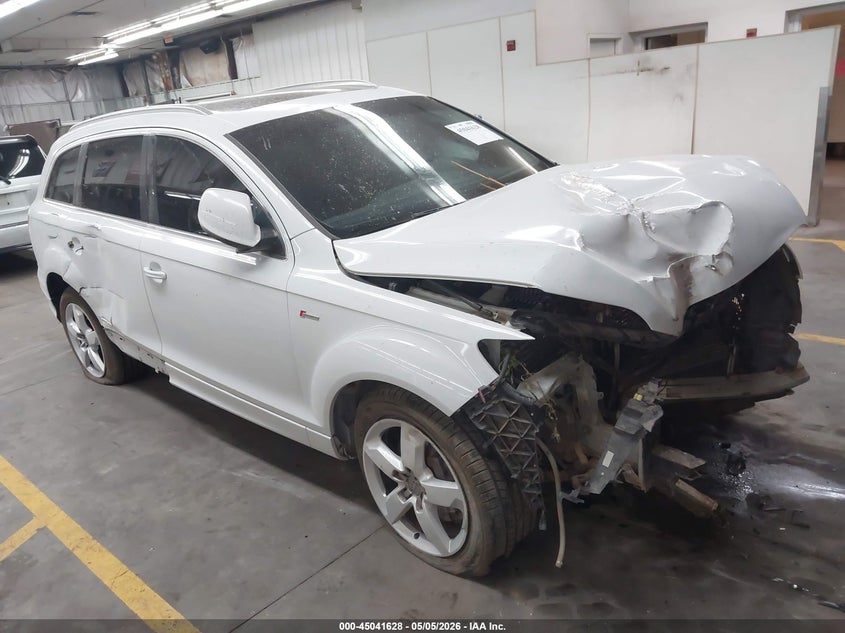 2015 Audi Q7 VIN WA1DGAFE7FD003639 IAAI salvage auction — FRONT END, Salvage (Arizona), sold $300 on 2026-07-07 (photo 1)