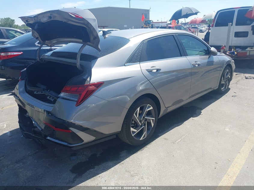 2025 Hyundai Elantra VIN KMHLS4DG1SU860681 IAAI salvage auction — REAR END, Salvage (Utah), sold $7,150 on 2026-07-23 (photo 4)