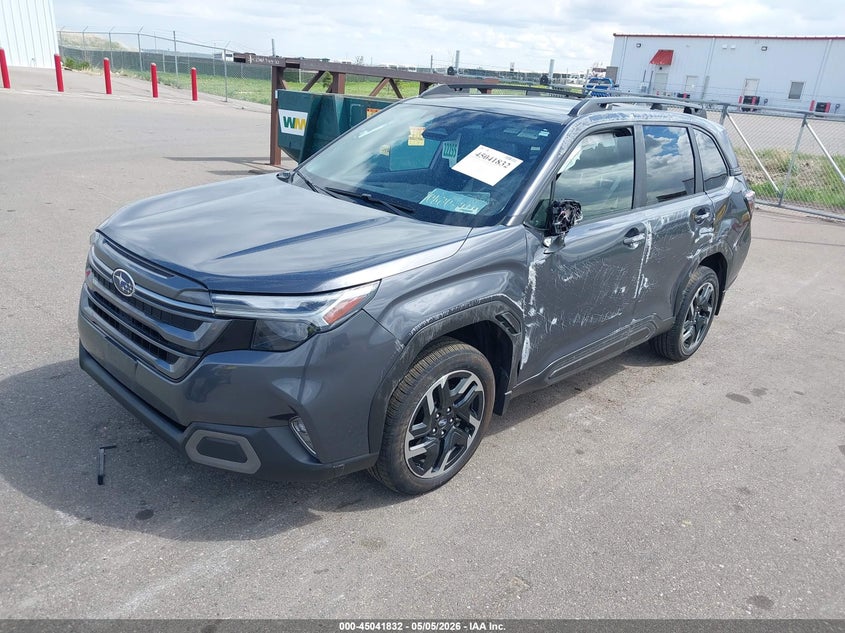 2025 Subaru Forester VIN JF2SLDRC0SH507443 IAAI salvage auction — ROLLOVER, Salvage Title, sold $8,600 on 2026-07-31 (photo 2)
