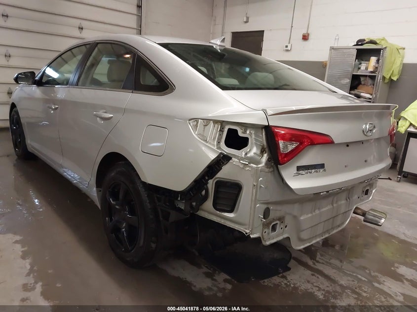 2015 Hyundai Sonata VIN 5NPE24AF6FH110542 IAAI salvage auction — REAR END, Mv-907A (New York), sold $550 on 2026-07-10 (photo 3)