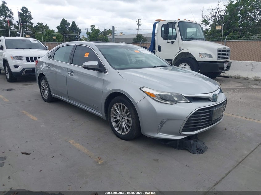 2018 Toyota Avalon VIN 4T1BD1EB0JU059729 — IAAI salvage auction photo