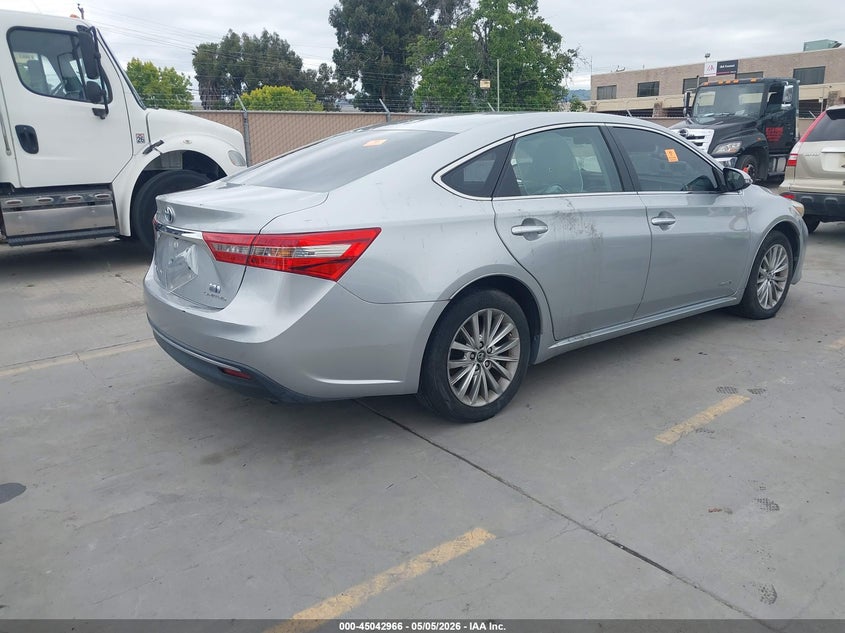 2018 Toyota Avalon VIN 4T1BD1EB0JU059729 IAAI salvage auction — FRONT END, Salvage Title, sold $7,600 on 2026-08-17 (photo 4)