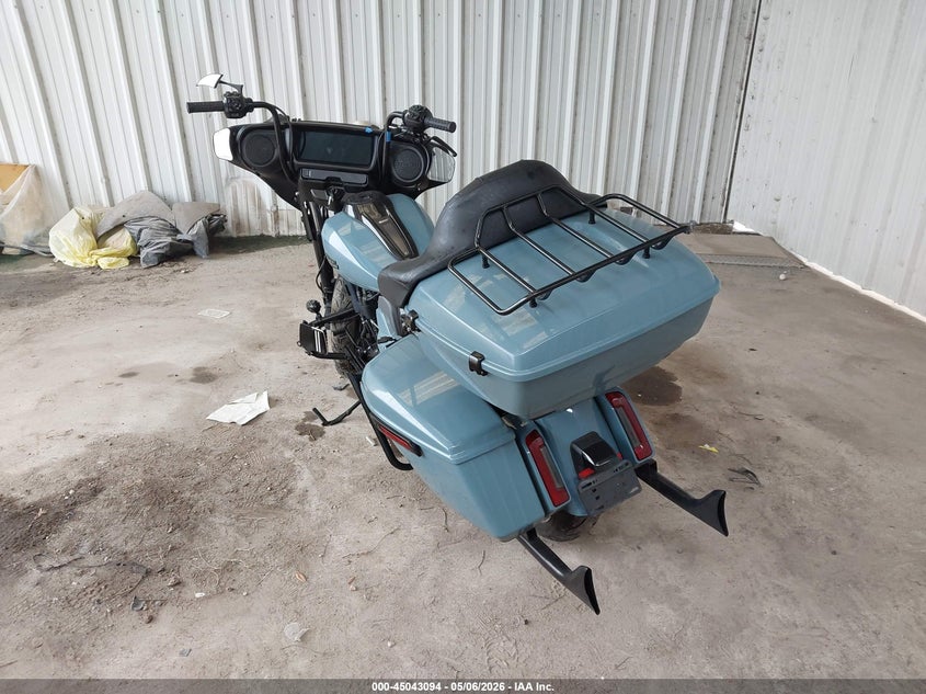 2024 Harley-davidson Street glide VIN 1HD1KB712RB617392 IAAI salvage auction — FRONT END, Original (Texas), sold $7,500 on 2026-07-22 (photo 3)