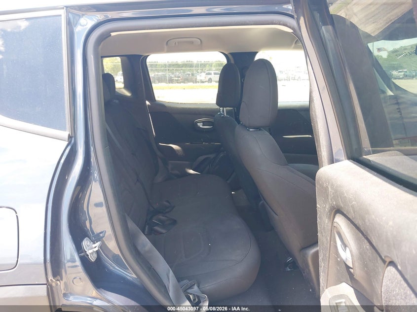 2019 Jeep Renegade VIN ZACNJBBB7KPK68826 IAAI salvage auction — REAR END, Salvage (Virginia), sold $800 on 2026-07-21 (photo 8)