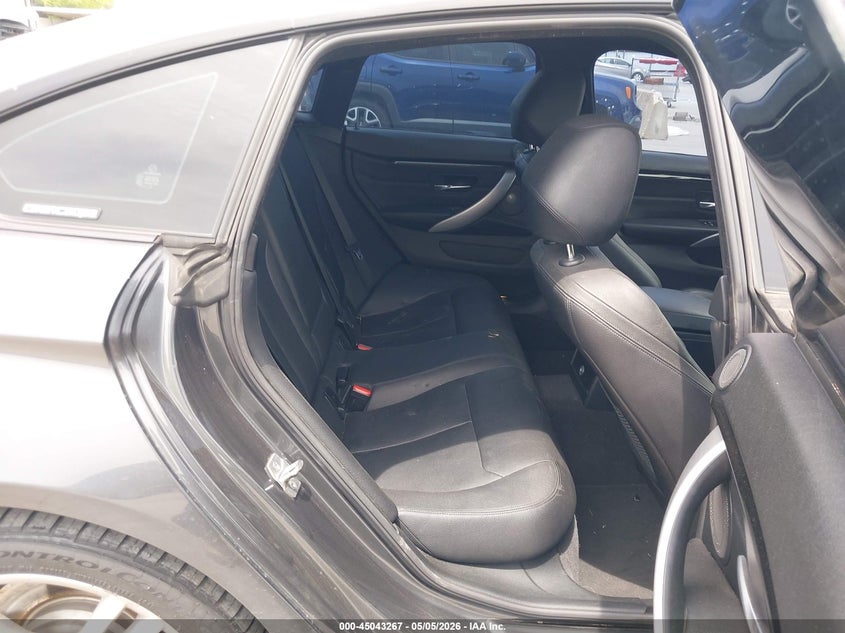 2016 BMW 4er VIN WBA4A9C52GG508589 IAAI salvage auction — FRONT END, Salvage (Texas), sold $2,550 on 2026-07-09 (photo 8)