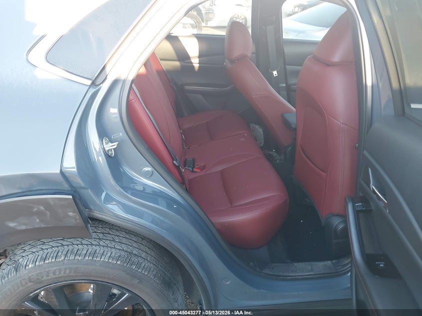 2025 Mazda Cx-30 VIN 3MVDMBCM8SM837058 IAAI salvage auction — FRONT END, Original (Texas), sold $8,100 on 2026-07-21 (photo 8)