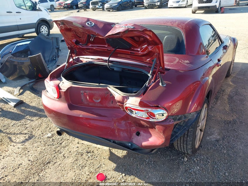 2011 Mazda Mx-5 miata VIN JM1NC2PF2B0219497 IAAI salvage auction — REAR END, Clear (Oklahoma), sold $525 on 2026-07-28 (photo 6)