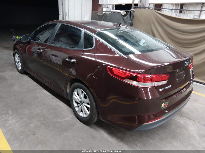 2018 Kia Optima VIN 5XXGT4L39JG223463 IAAI salvage auction — THEFT, Salvage (Arizona), sold $3,950 on 2026-07-07 (photo 3)