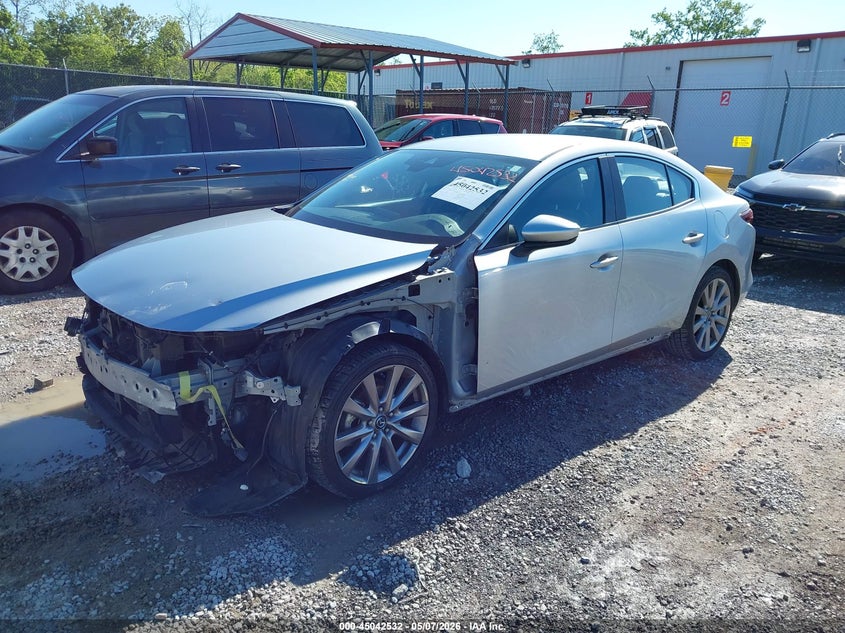 2019 Mazda 3 VIN JM1BPACL4K1109719 IAAI salvage auction — FRONT END, Salvage (Kentucky), sold $2,075 on 2026-07-20 (photo 2)