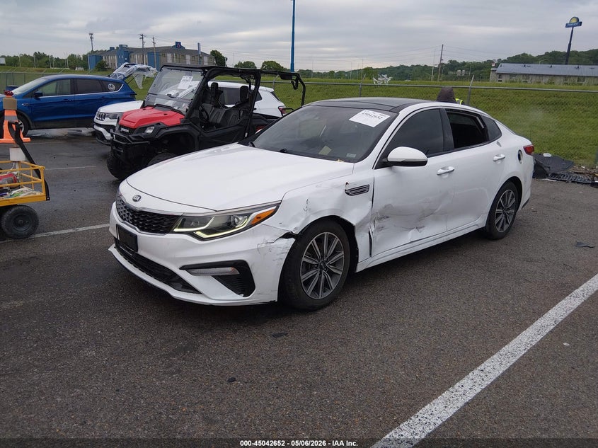 2019 Kia Optima VIN 5XXGT4L38KG311146 IAAI salvage auction — LEFT FRONT, Salvage (Illinois), sold $1,850 on 2026-07-21 (photo 2)