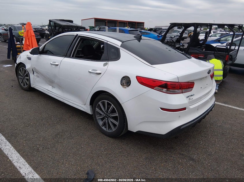 2019 Kia Optima VIN 5XXGT4L38KG311146 IAAI salvage auction — LEFT FRONT, Salvage (Illinois), sold $1,850 on 2026-07-21 (photo 3)