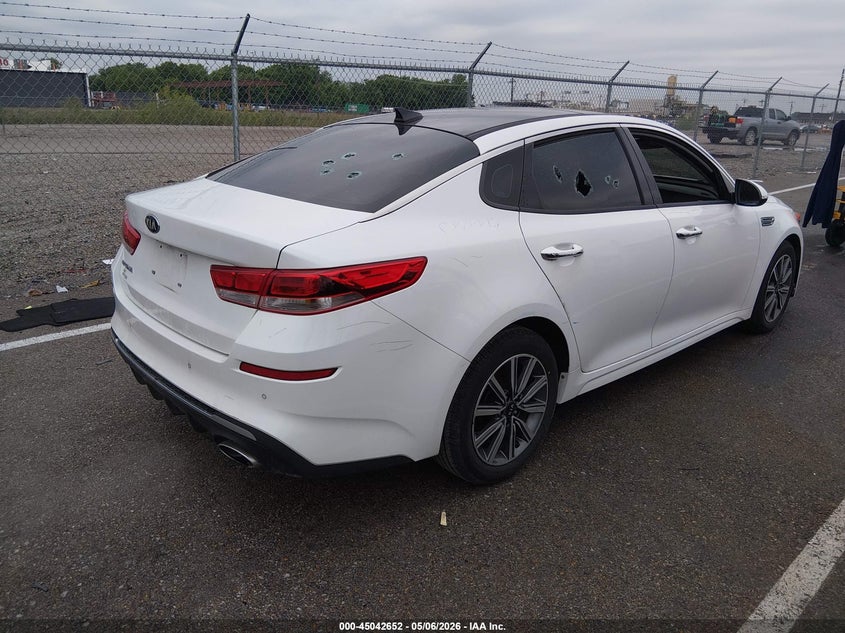 2019 Kia Optima VIN 5XXGT4L38KG311146 IAAI salvage auction — LEFT FRONT, Salvage (Illinois), sold $1,850 on 2026-07-21 (photo 4)