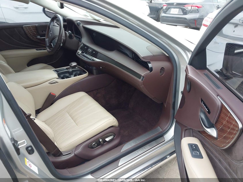 2018 Lexus Ls VIN JTHB51FF2J5006509 IAAI salvage auction — LEFT REAR, Salvage (Virginia), sold $11,675 on 2026-07-06 (photo 5)