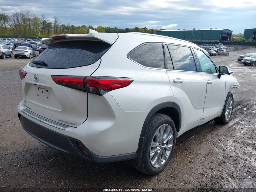 2020 Toyota Highlander VIN 5TDDZRBH2LS029371 IAAI salvage auction — FRONT END, Mv-907A (New York), sold $10,250 on 2026-07-28 (photo 4)
