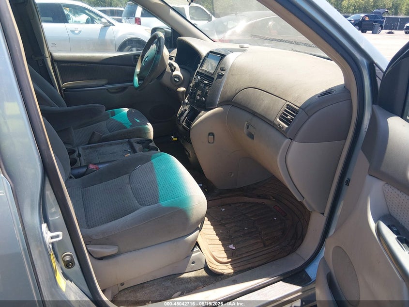 2006 Toyota Sienna VIN 5TDZA23C06S445446 IAAI salvage auction — NORMAL WEAR, Salvage (Texas), sold $125 on 2026-07-29 (photo 5)