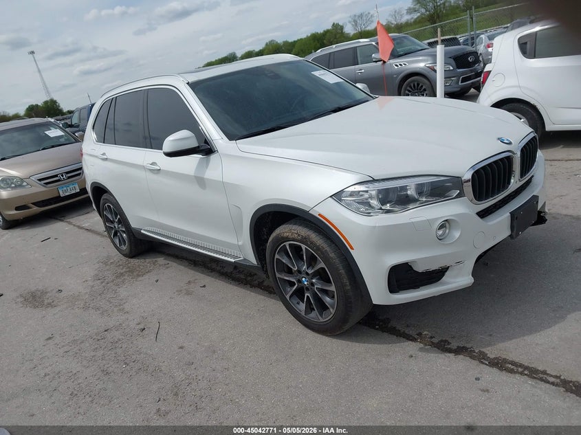 2015 BMW X5 VIN 5UXKR0C52F0P07159 IAAI salvage auction — FRONT END, Salvage (Iowa), sold $3,925 on 2026-07-14 (photo 1)