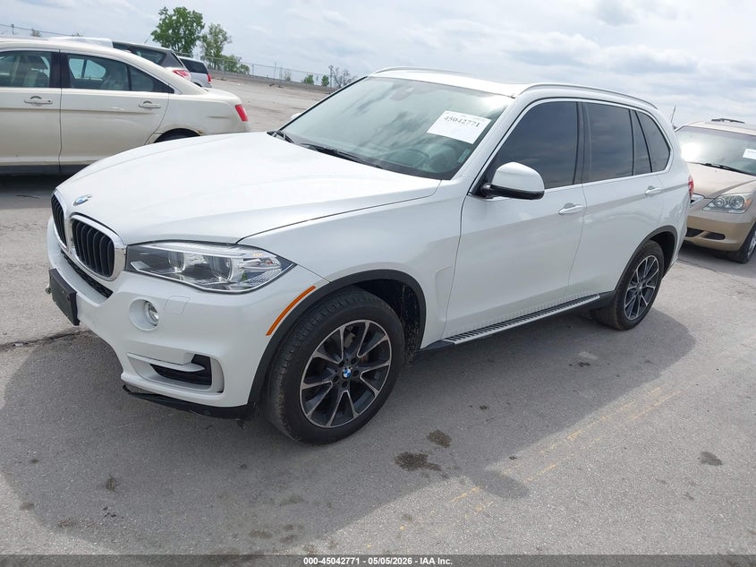 2015 BMW X5 VIN 5UXKR0C52F0P07159 IAAI salvage auction — FRONT END, Salvage (Iowa), sold $3,925 on 2026-07-14 (photo 2)