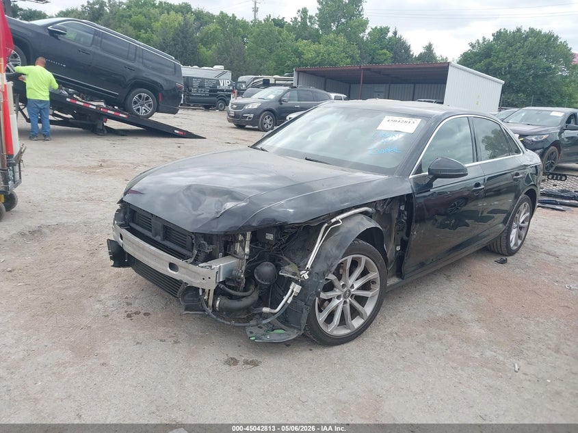 2019 Audi A4 VIN WAUGMAF47KN007999 IAAI salvage auction — FRONT END, Clear (Oklahoma), sold $4,500 on 2026-07-22 (photo 2)