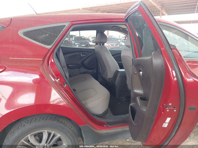 2015 Hyundai Tucson VIN KM8JT3AF7FU107785 IAAI salvage auction — ENGINE DAMAGE, Clear (Arizona), sold $1,000 on 2026-07-07 (photo 8)