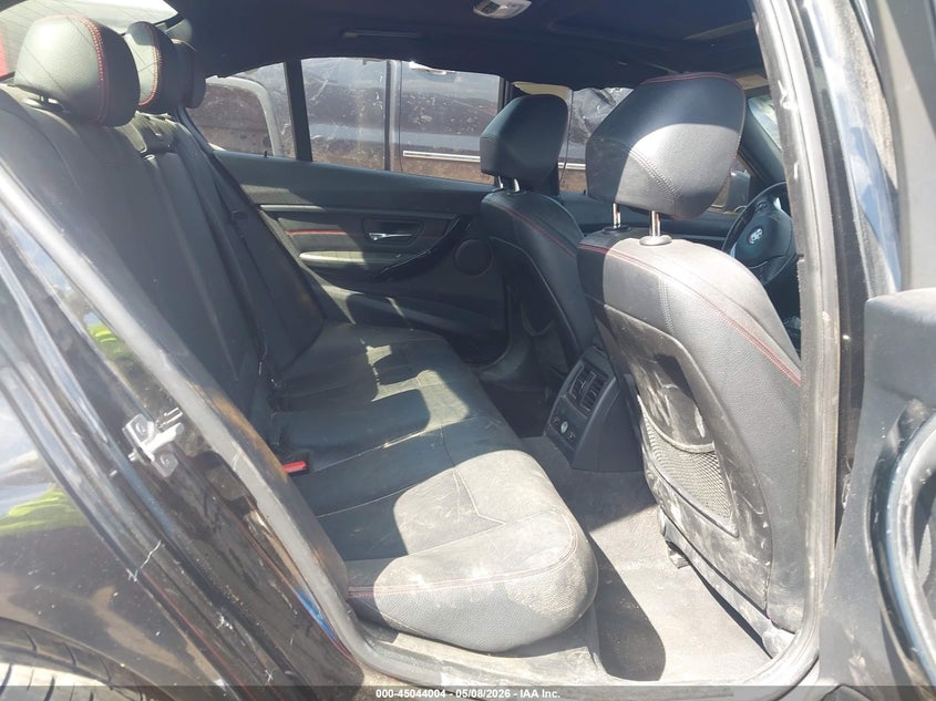 2013 BMW 3er VIN WBA3B5C51DF598806 IAAI salvage auction — FRONT END, Rebuilt (Oklahoma), sold $400 on 2026-07-08 (photo 8)