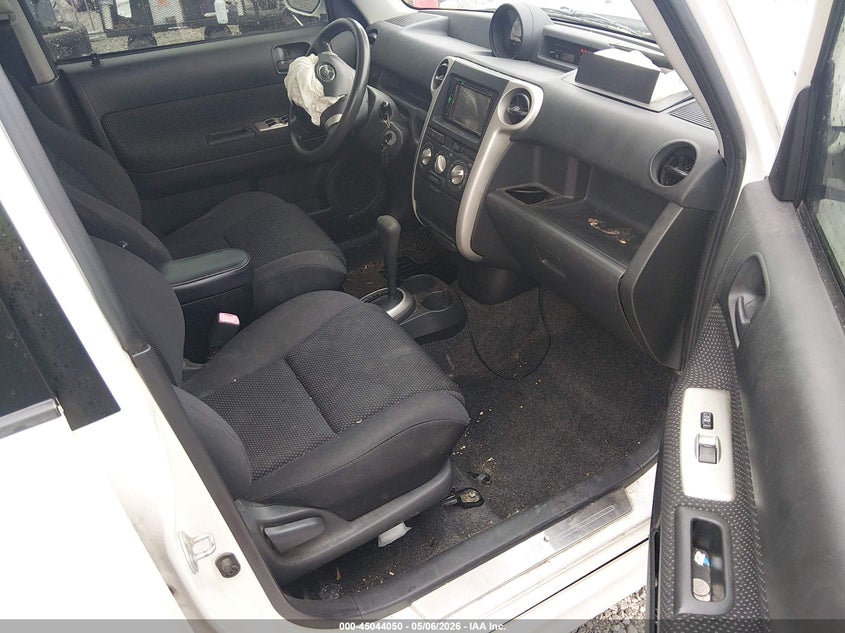2006 Scion Xb VIN JTLKT324964040374 IAAI salvage auction — ALL OVER, Salvage (Kentucky), sold $225 on 2026-07-15 (photo 5)