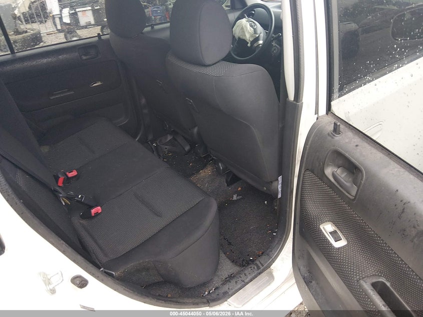 2006 Scion Xb VIN JTLKT324964040374 IAAI salvage auction — ALL OVER, Salvage (Kentucky), sold $225 on 2026-07-15 (photo 8)