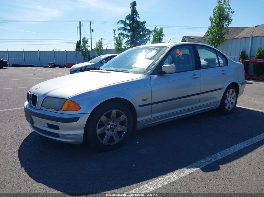 1999 BMW 3 series VIN WBAAM3336XCA81630 IAAI salvage auction — RIGHT SIDE, Lien Papers (Oregon), sold $225 on 2026-07-28 (photo 2)