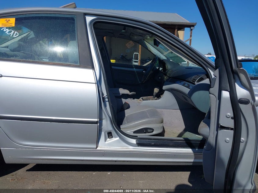 1999 BMW 3 series VIN WBAAM3336XCA81630 IAAI salvage auction — RIGHT SIDE, Lien Papers (Oregon), sold $225 on 2026-07-28 (photo 5)