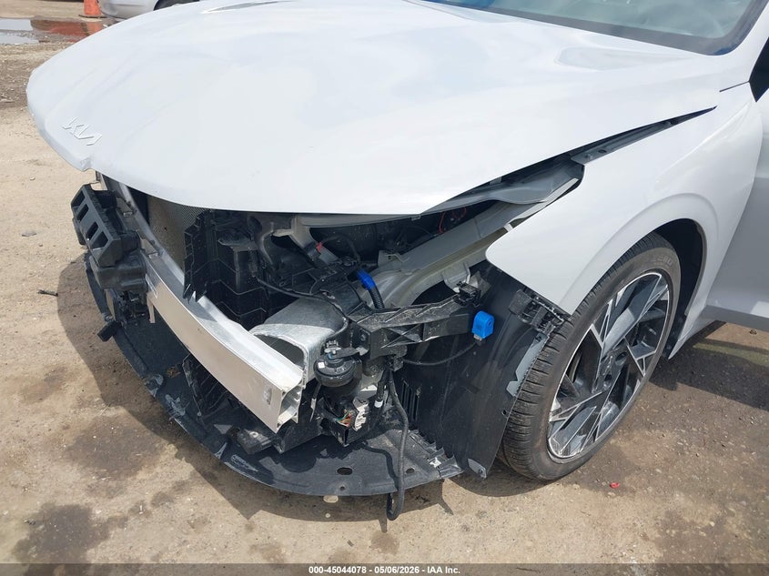 2025 Kia K5 VIN KNAG64J76S5318160 IAAI salvage auction — FRONT END, Salvage (California), sold $6,600 on 2026-07-08 (photo 6)
