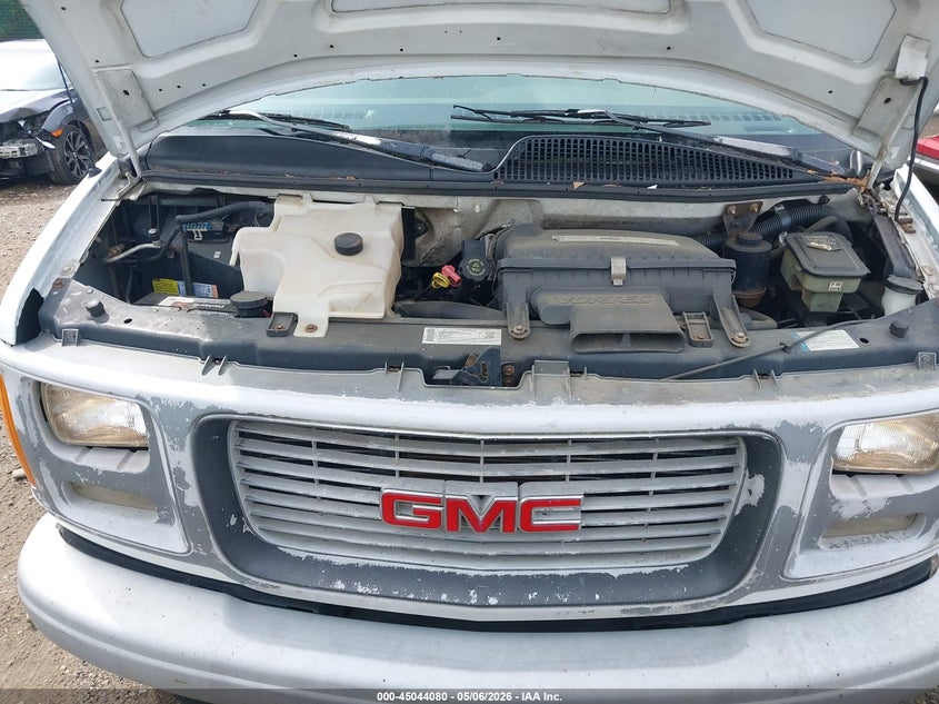 2000 Gmc Savana VIN 1GDHG31R3Y1156404 IAAI salvage auction — NORMAL WEAR, Salvage (Texas), sold $450 on 2026-07-18 (photo 9)