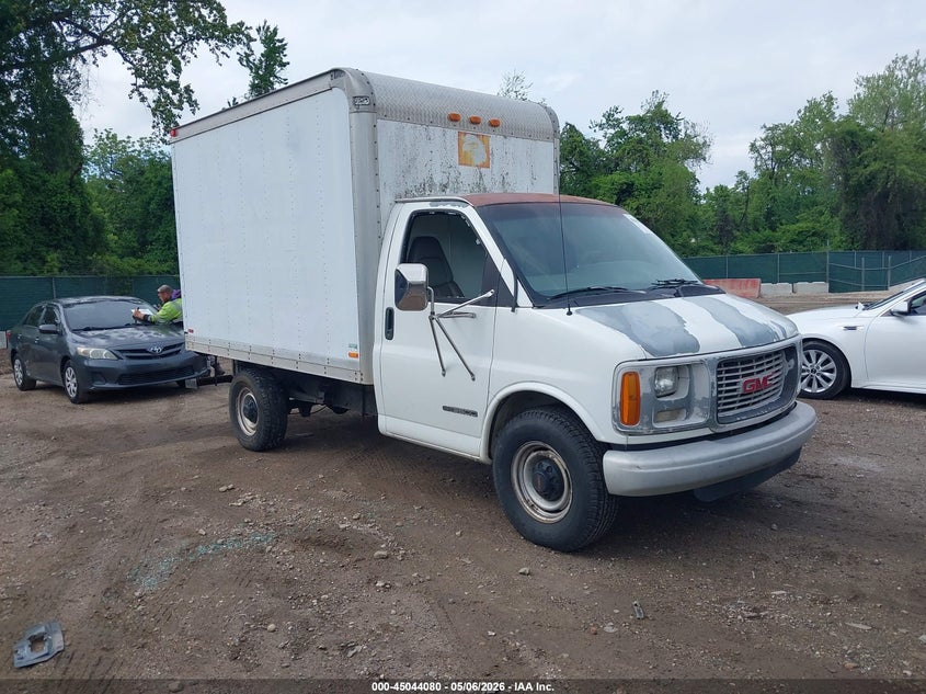 2000 Gmc Savana VIN 1GDHG31R3Y1156404 IAAI salvage auction — NORMAL WEAR, Salvage (Texas), sold $450 on 2026-07-18 (photo 1)
