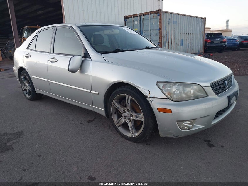 2002 Lexus Is 300 VIN JTHBD192820038066 IAAI salvage auction — REAR END, Clear (Hawaii), sold $550 on 2026-07-30 (photo 1)