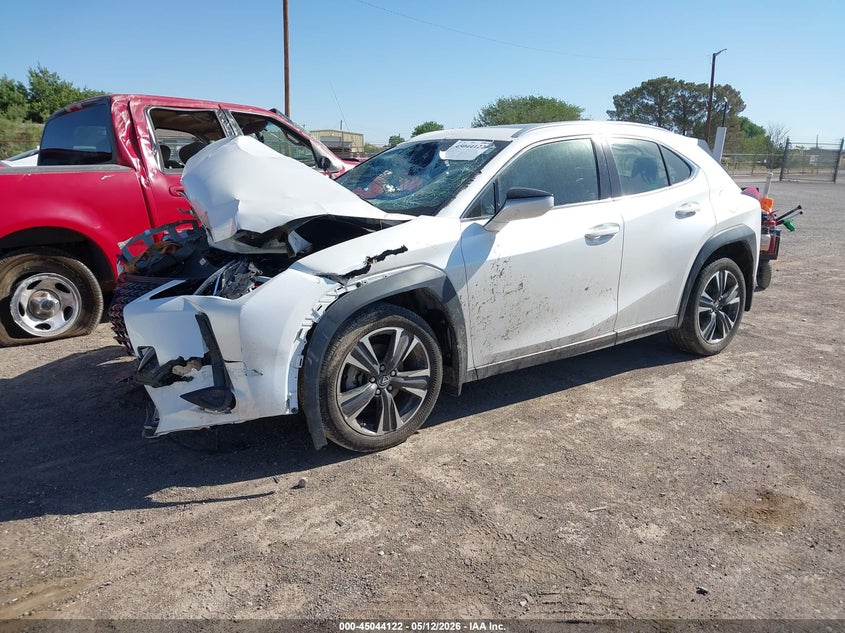 2019 Lexus Ux VIN JTHY3JBH3K2018968 IAAI salvage auction — FRONT END, Salvage (Texas), sold $1,450 on 2026-07-16 (photo 2)