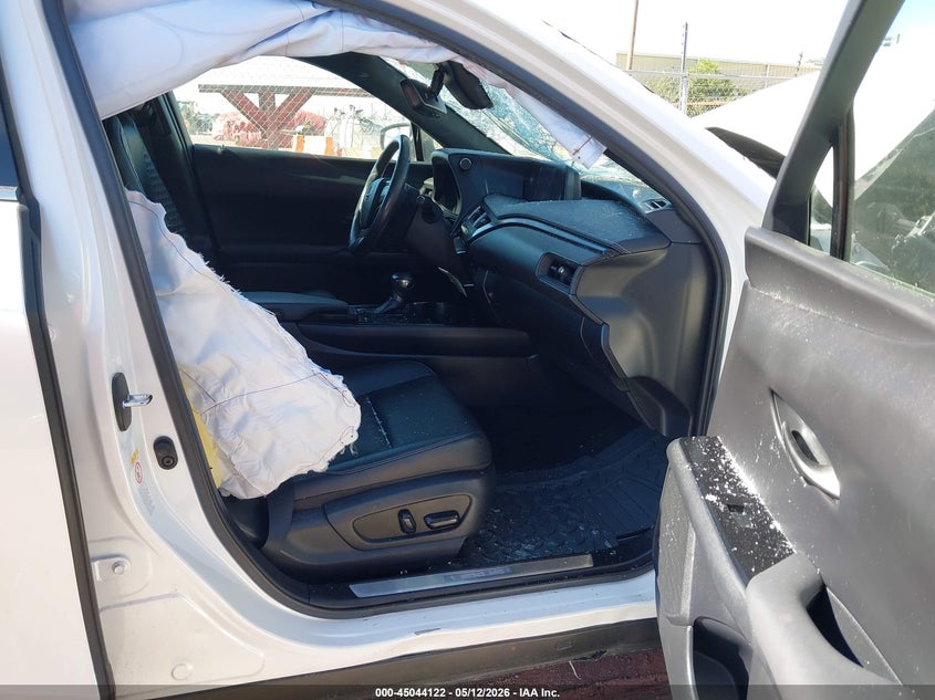 2019 Lexus Ux VIN JTHY3JBH3K2018968 IAAI salvage auction — FRONT END, Salvage (Texas), sold $1,450 on 2026-07-16 (photo 5)