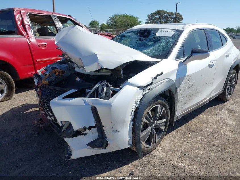 2019 Lexus Ux VIN JTHY3JBH3K2018968 IAAI salvage auction — FRONT END, Salvage (Texas), sold $1,450 on 2026-07-16 (photo 6)