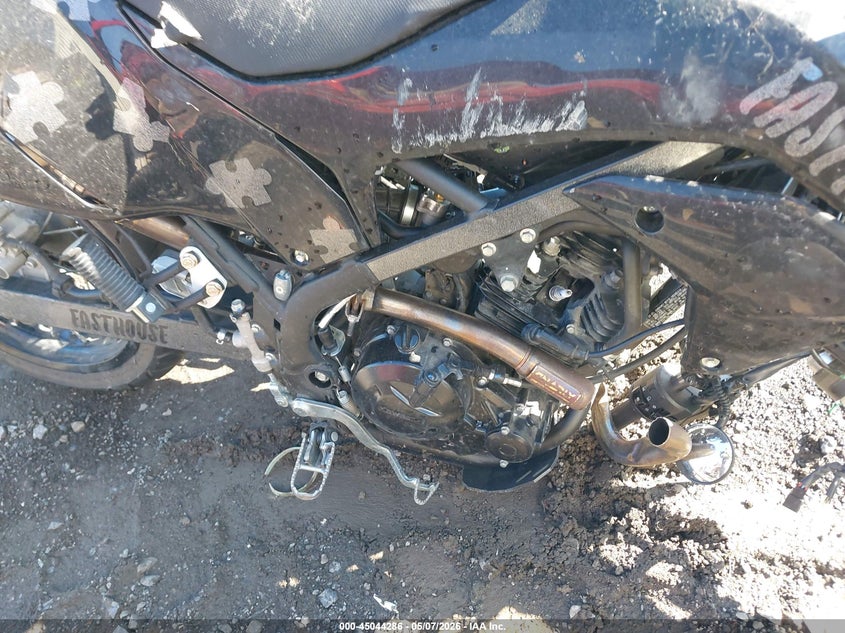 2023 Kawasaki Klx VIN MH4LXCS16PJP00896 IAAI salvage auction — ALL OVER, Mv-907A (New York), sold $100 on 2026-07-21 (photo 8)