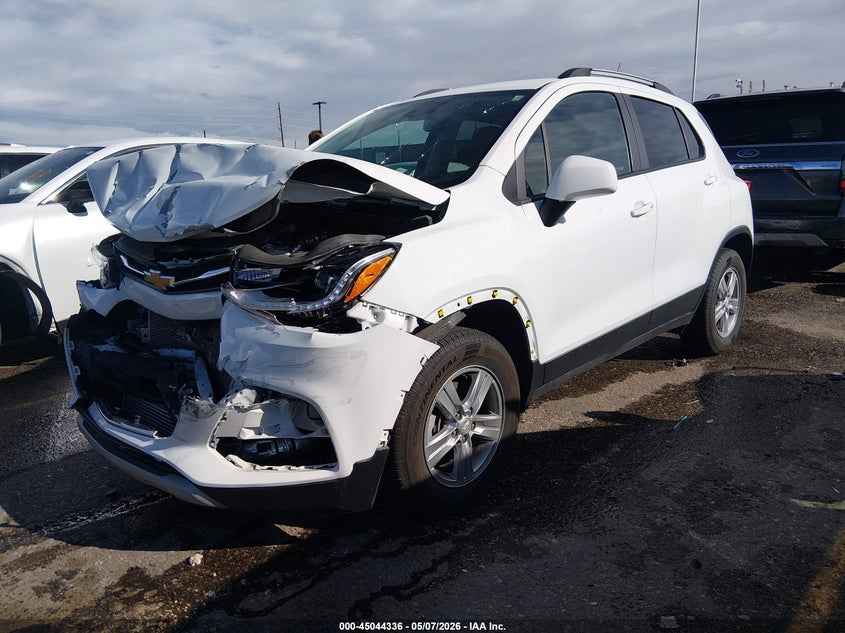 2022 Chevrolet Trax VIN KL7CJPSM4NB559983 IAAI salvage auction — FRONT END, Salvage (Colorado), sold $1,400 on 2026-07-07 (photo 2)