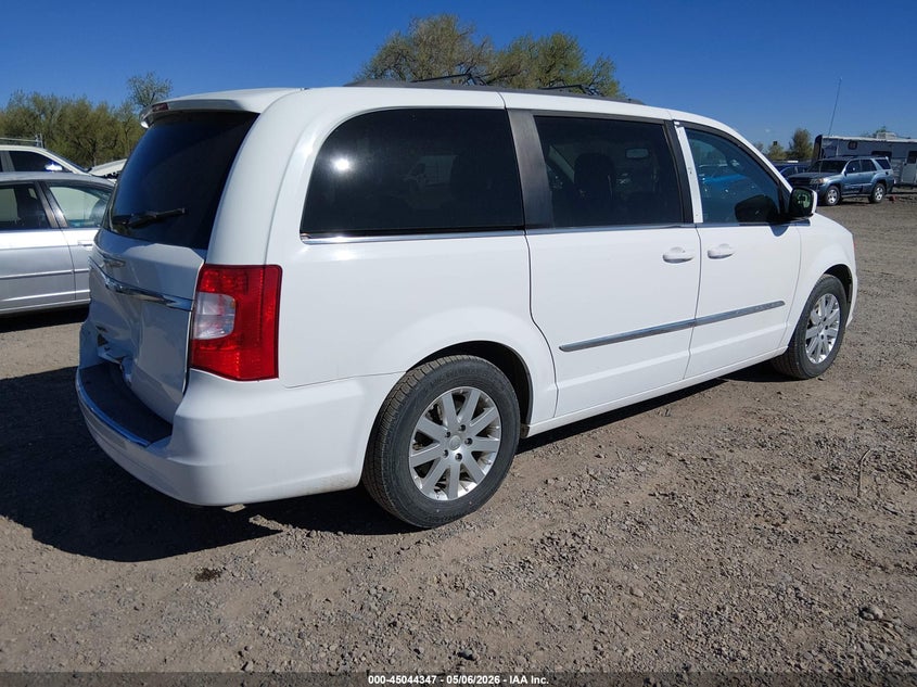 2016 Chrysler Town & country VIN 2C4RC1BG7GR157314 IAAI salvage auction — REAR END, Salvage (Montana), sold $1,850 on 2026-07-22 (photo 4)