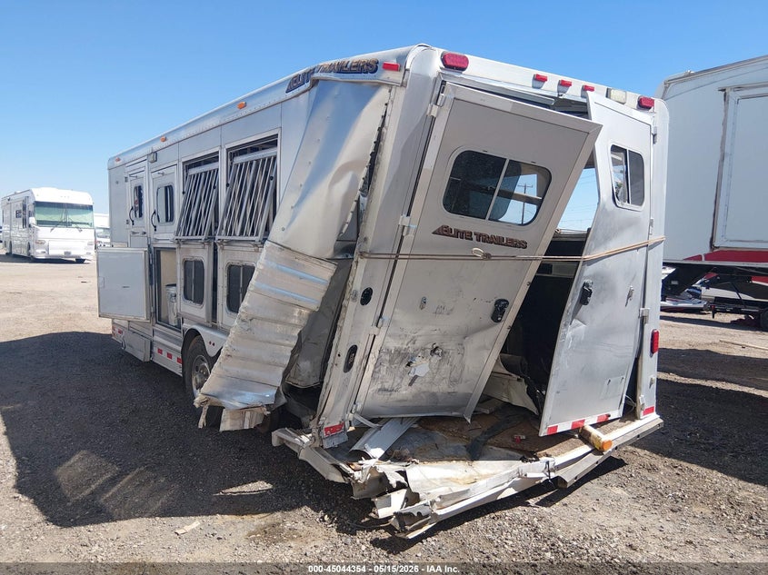 2018 Elite Horse VIN 5MKWB2027J0018051 IAAI salvage auction — REAR END, Salvage (Arizona), sold $3,625 on 2026-07-14 (photo 3)