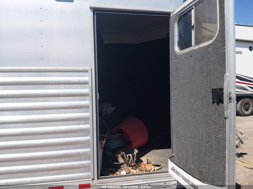 2018 Elite Horse VIN 5MKWB2027J0018051 IAAI salvage auction — REAR END, Salvage (Arizona), sold $3,625 on 2026-07-14 (photo 5)