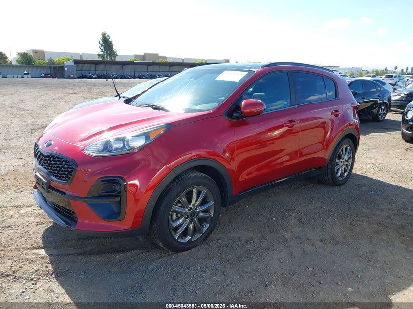2022 Kia Sportage VIN KNDP63AC5N7025031 IAAI salvage auction — RIGHT SIDE, Salvage (California), sold $4,450 on 2026-07-20 (photo 2)