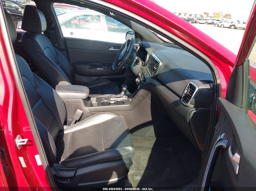 2022 Kia Sportage VIN KNDP63AC5N7025031 IAAI salvage auction — RIGHT SIDE, Salvage (California), sold $4,450 on 2026-07-20 (photo 5)