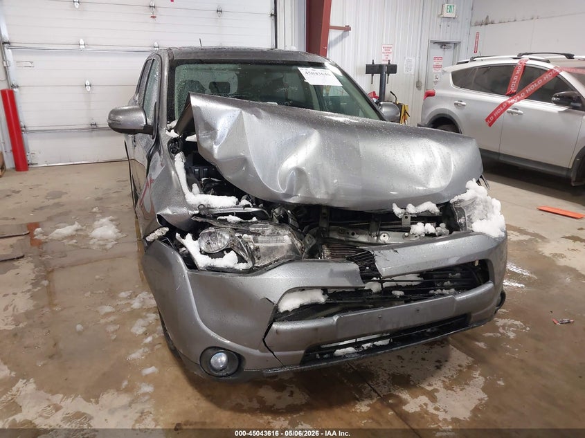 2014 Mitsubishi Outlander VIN JA4AD3A33EZ017343 IAAI salvage auction — FRONT END, Salvage (Colorado), sold $500 on 2026-07-07 (photo 1)
