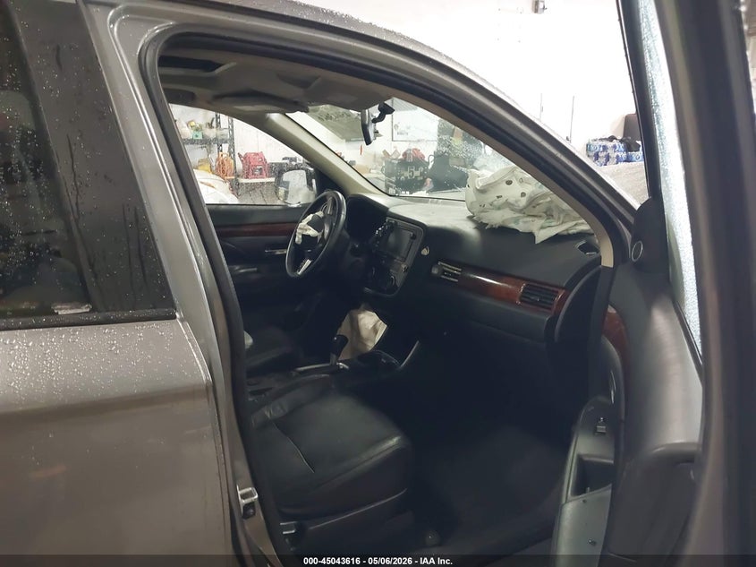 2014 Mitsubishi Outlander VIN JA4AD3A33EZ017343 IAAI salvage auction — FRONT END, Salvage (Colorado), sold $500 on 2026-07-07 (photo 5)